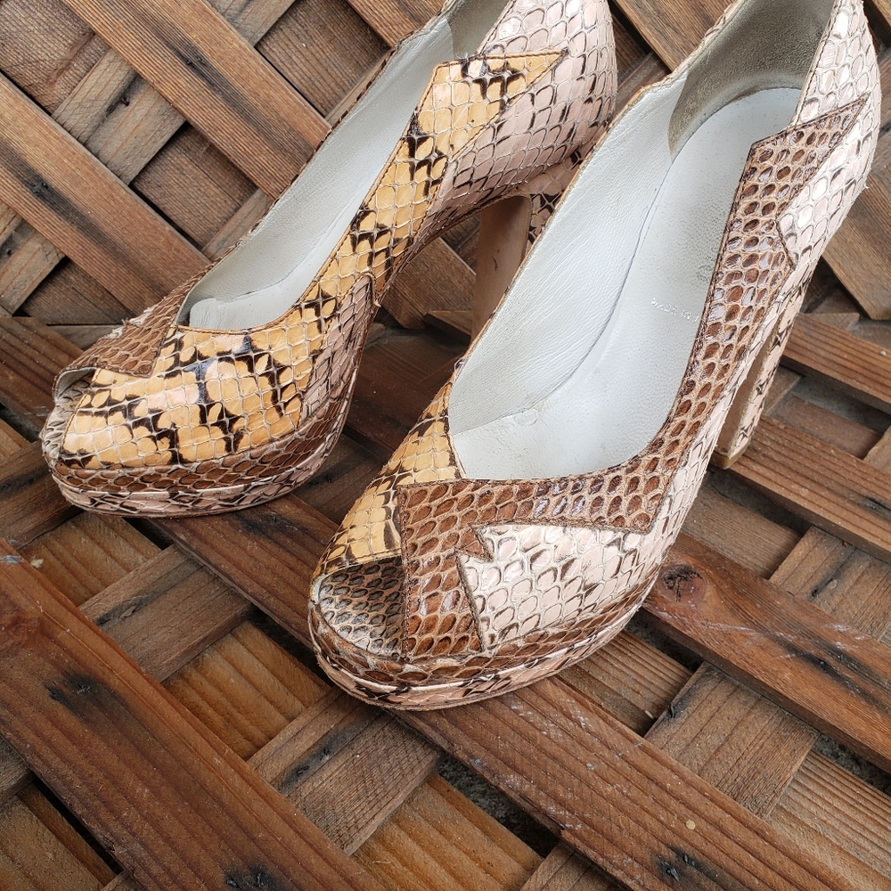 Snake print Heels